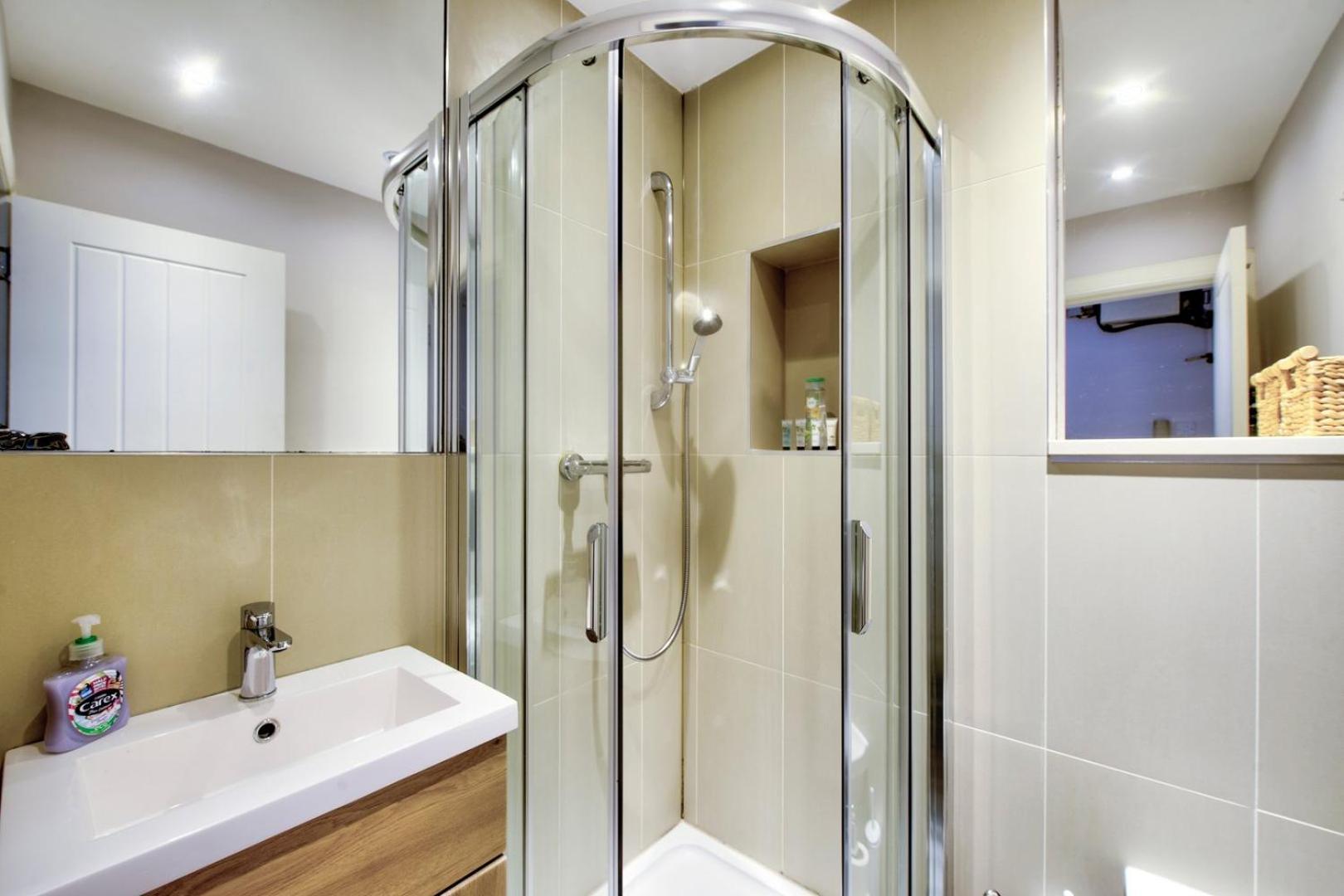 Guestready - Elegant Apt In Old Town Edinburgh Edimburgo Exterior foto